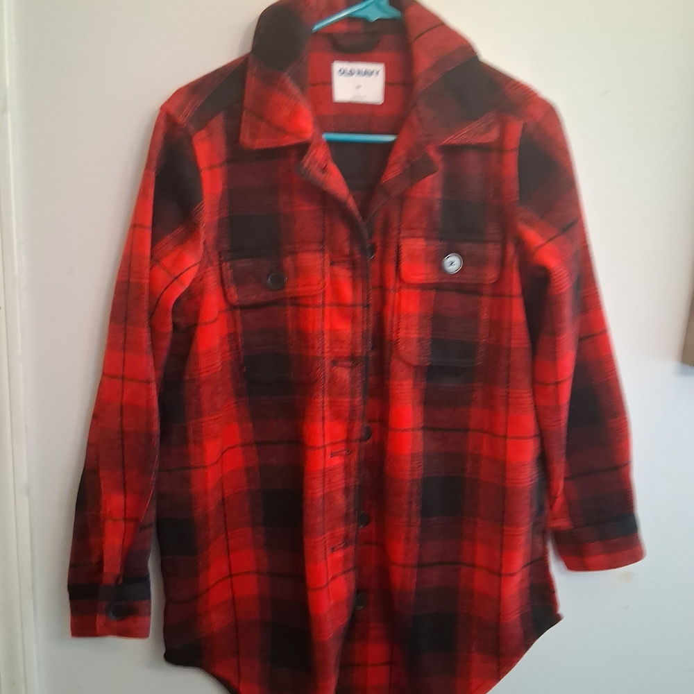 Old Navy Womans Plaid Shirt Jacket Red And Black Size XS.